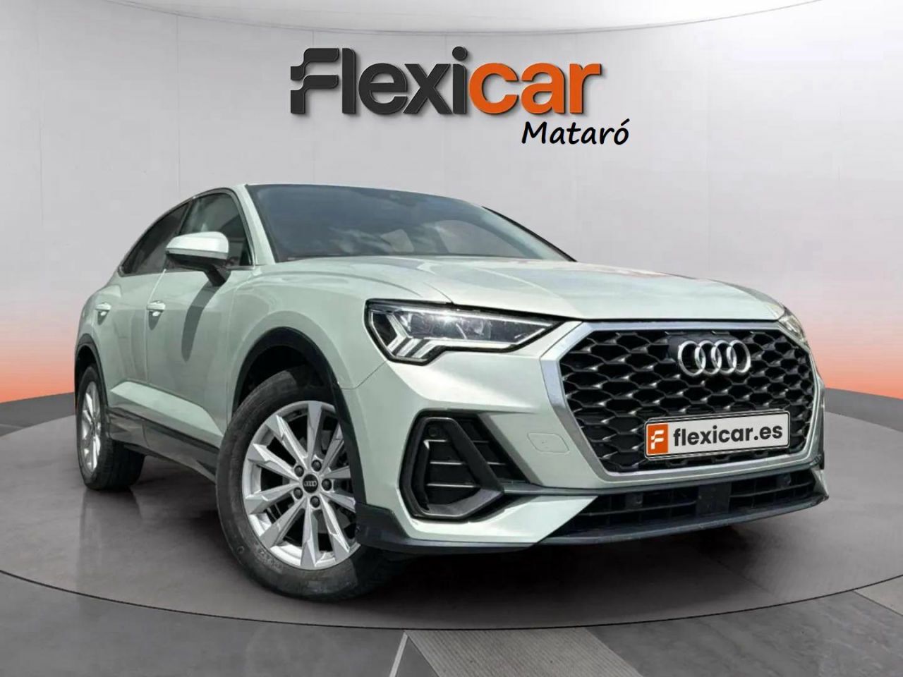 Foto audi q3 2021 /