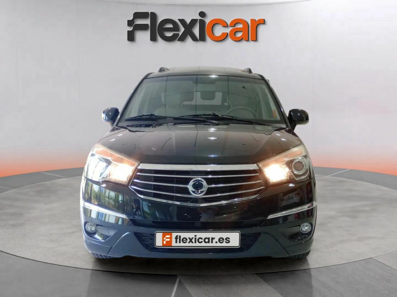 ssangyong rodius 2017 / foto grande (2)