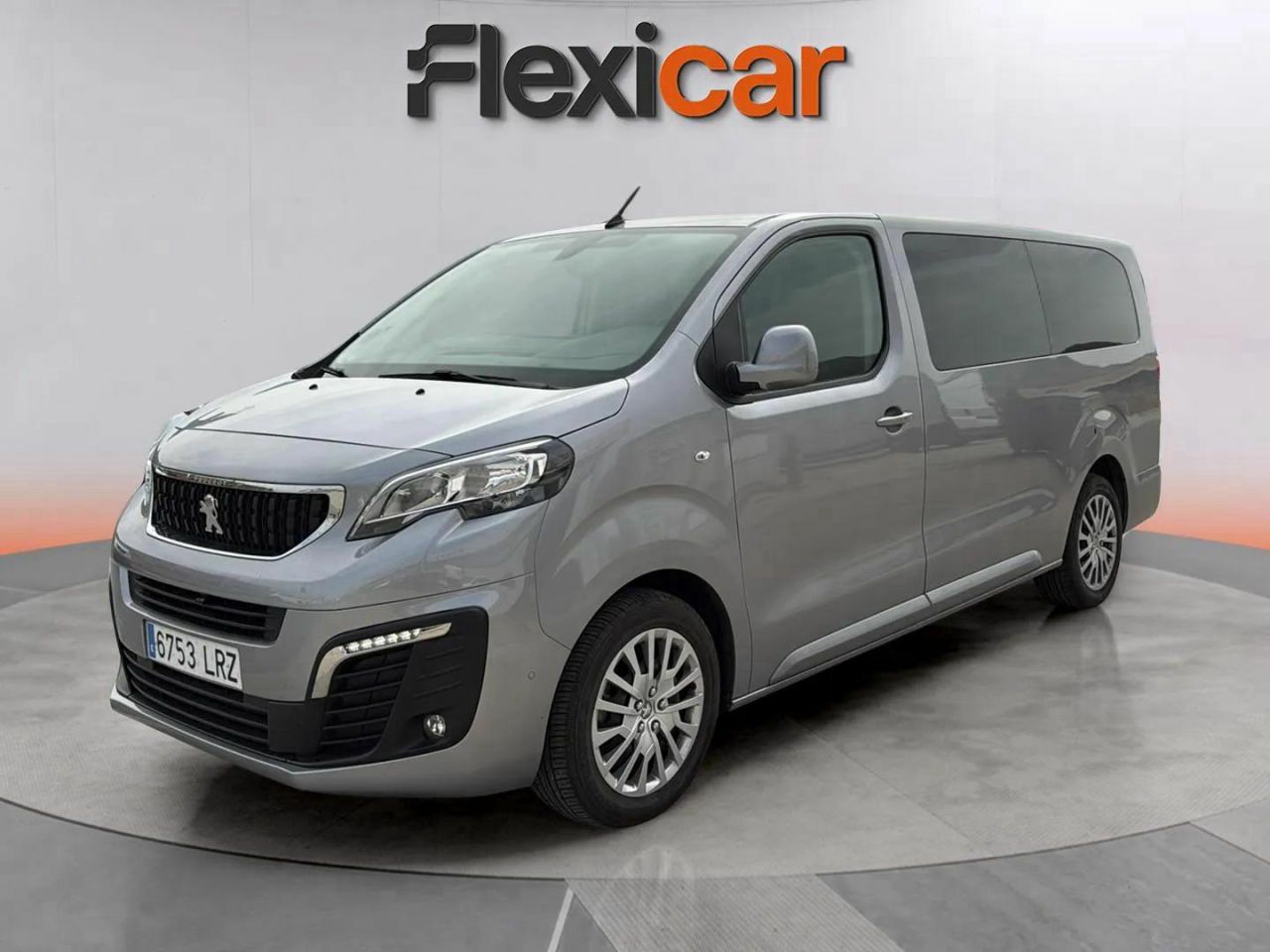 peugeot traveller 2021 / foto grande (2)