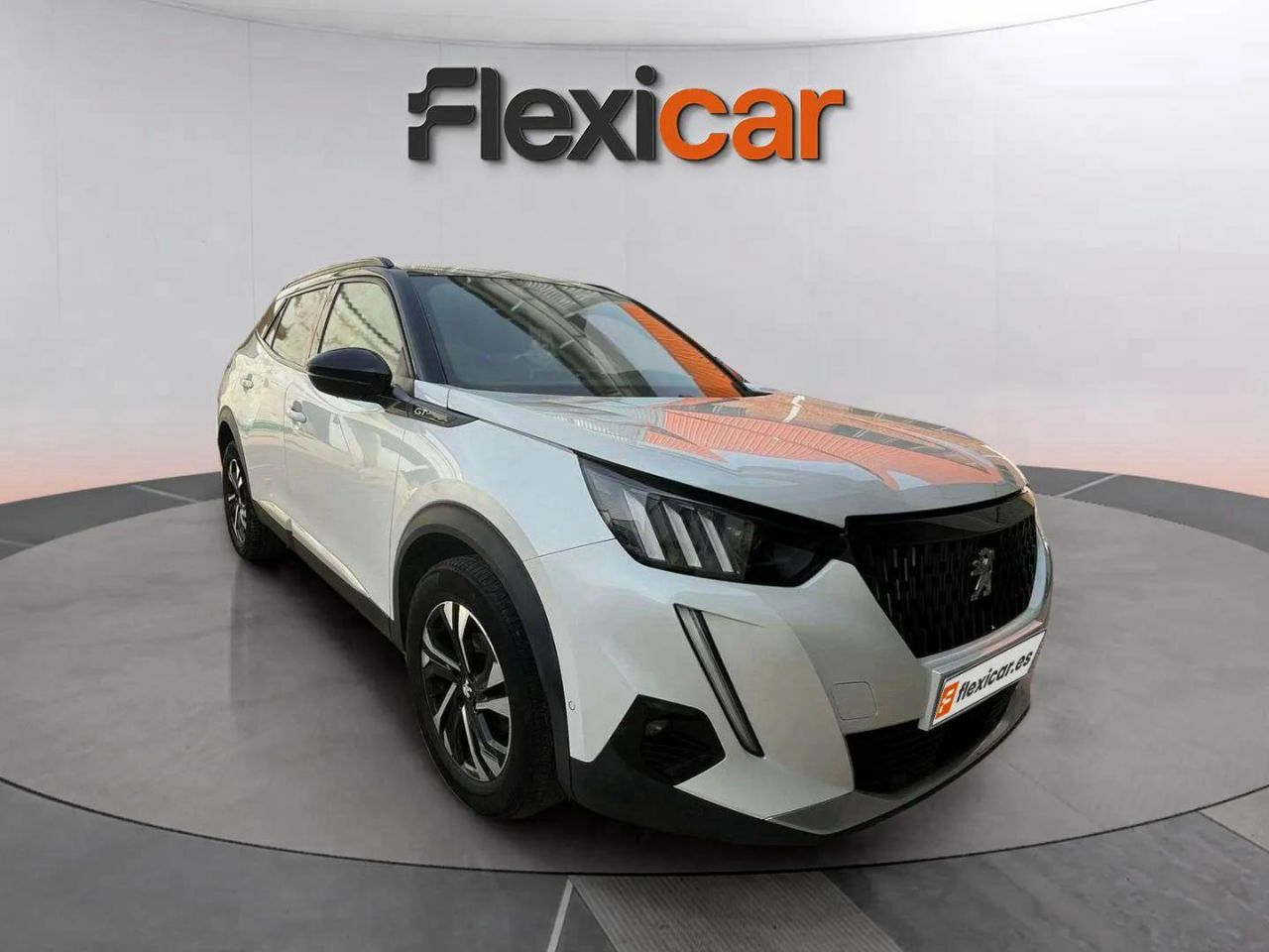 Foto peugeot 2008 2021 /