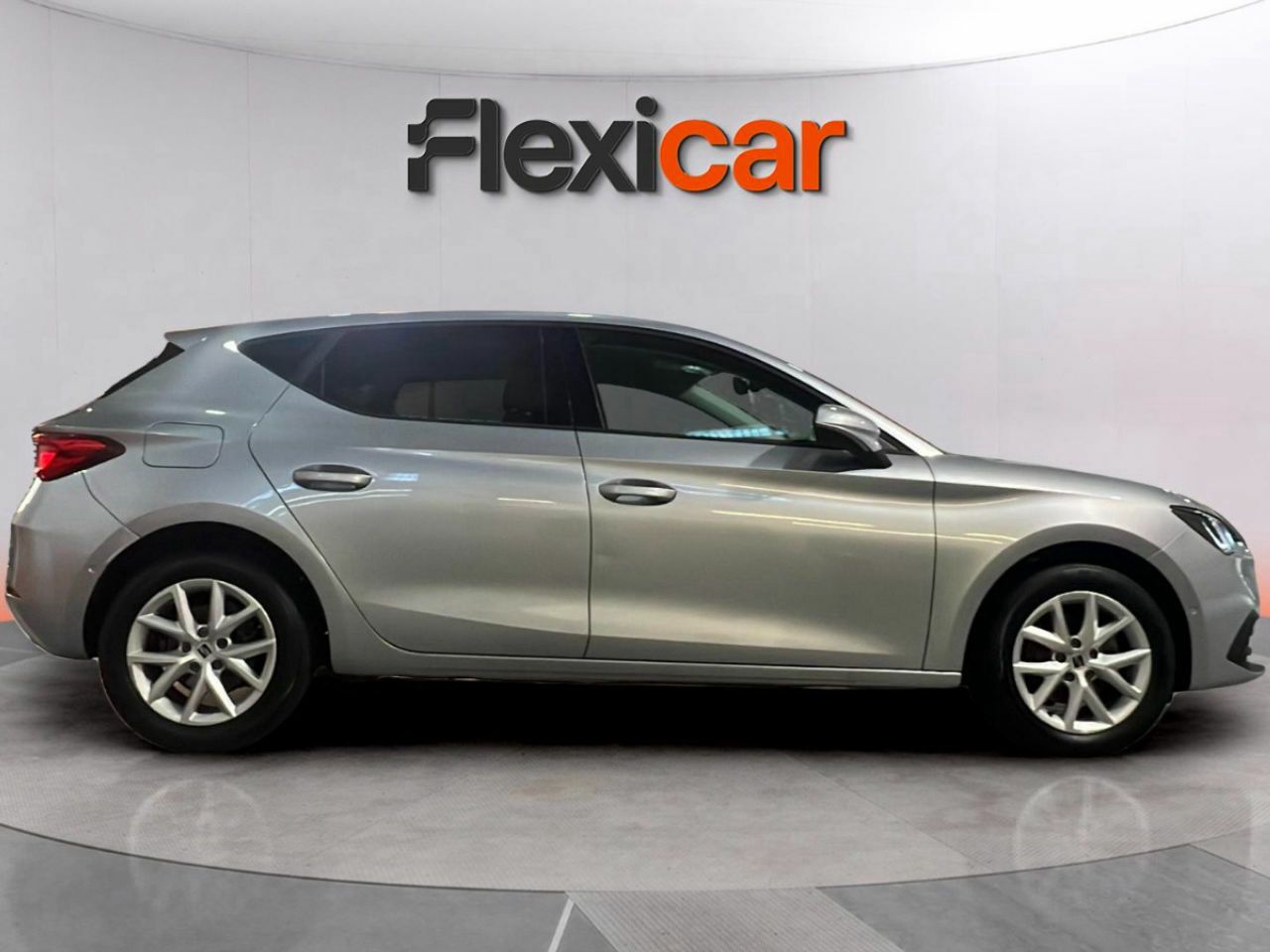 seat leon 2023 / foto grande (3)
