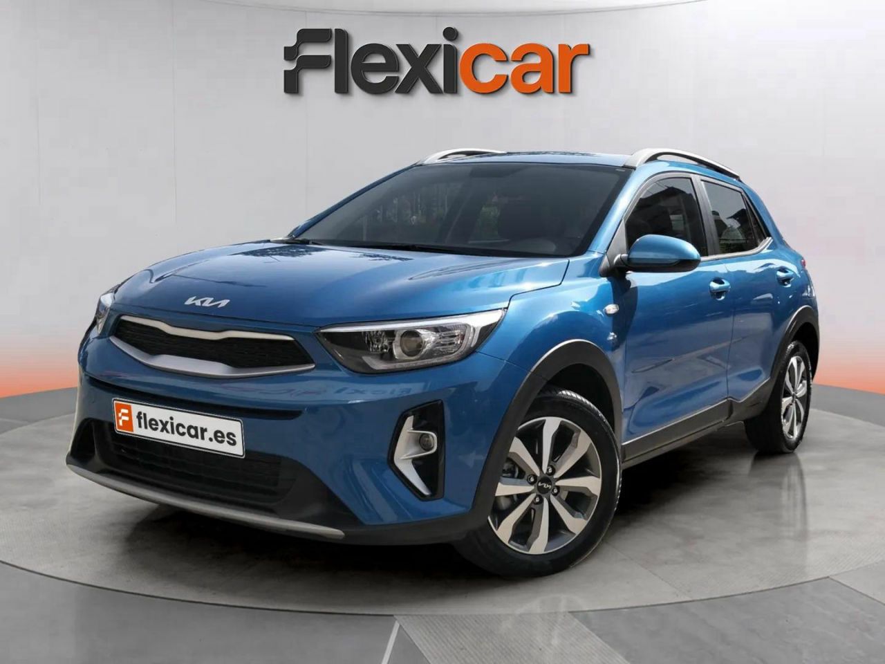 kia stonic 2023 / foto grande (3)