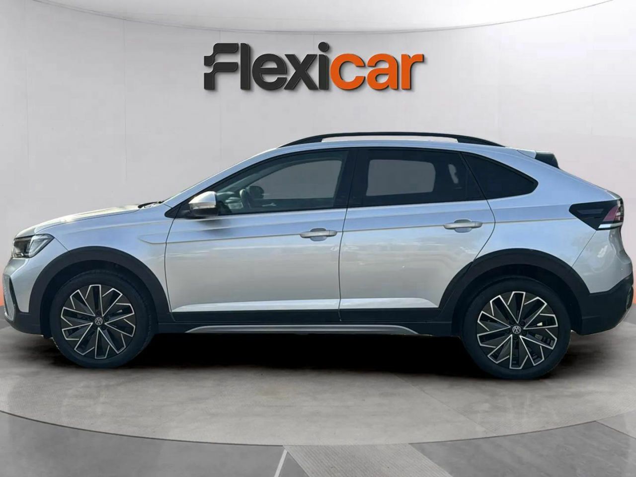 volkswagen taigo 2023 / foto grande (3)