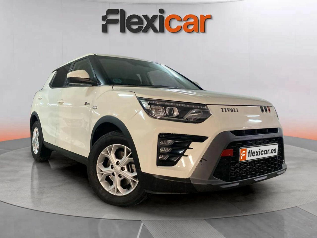 Foto ssangyong tivoli 2024 /