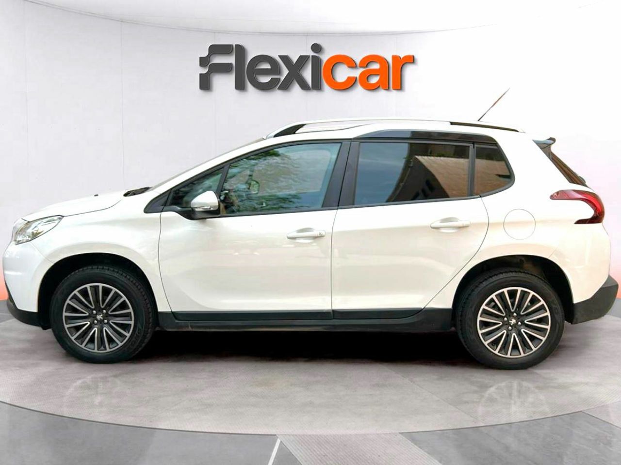 peugeot 2008 2017 / foto grande (3)
