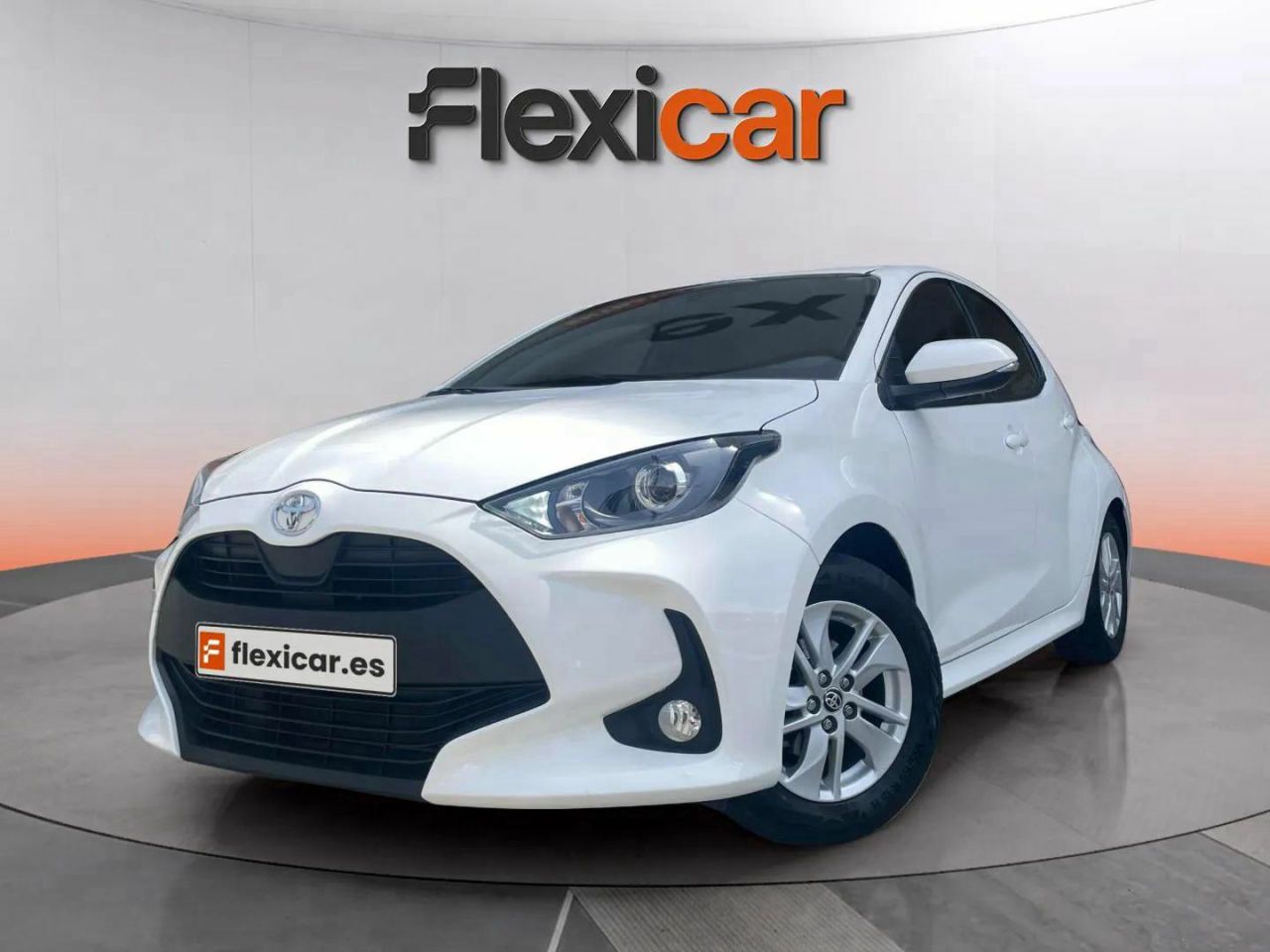 toyota yaris 2022 / foto grande (3)