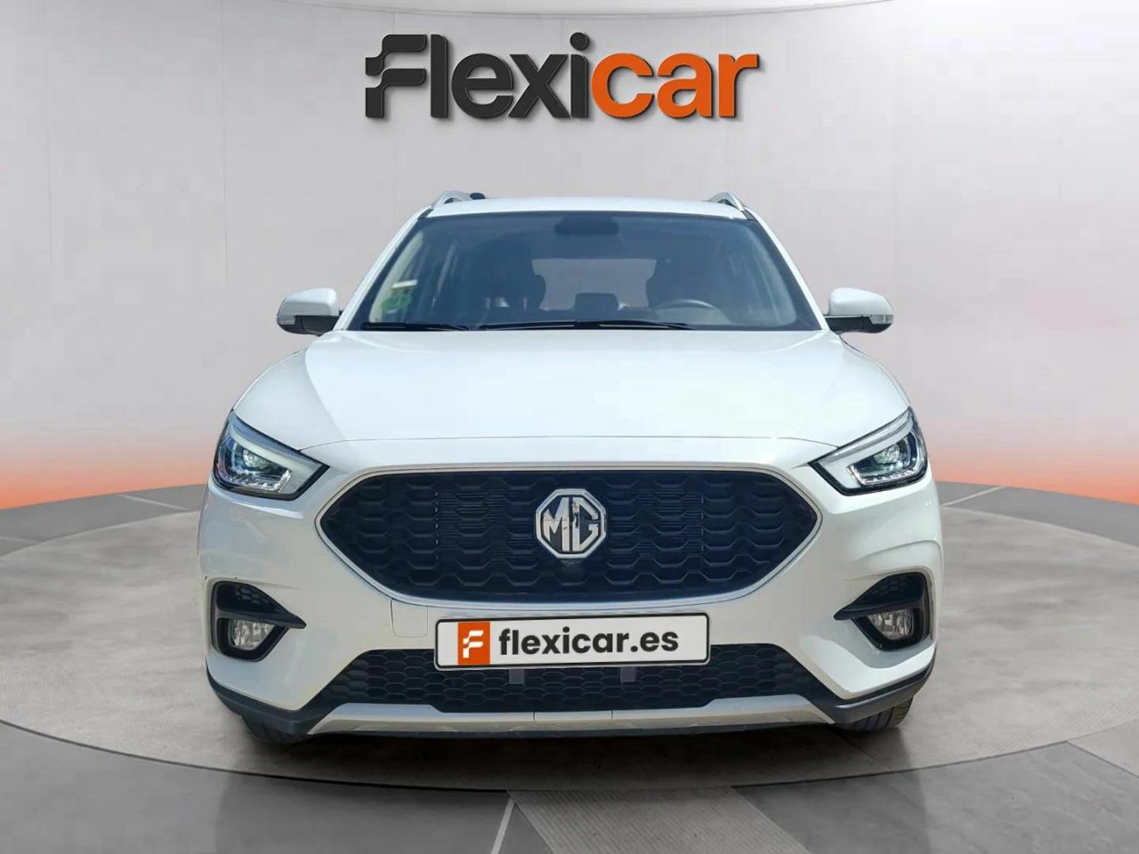mg zs 2023 / foto grande (2)