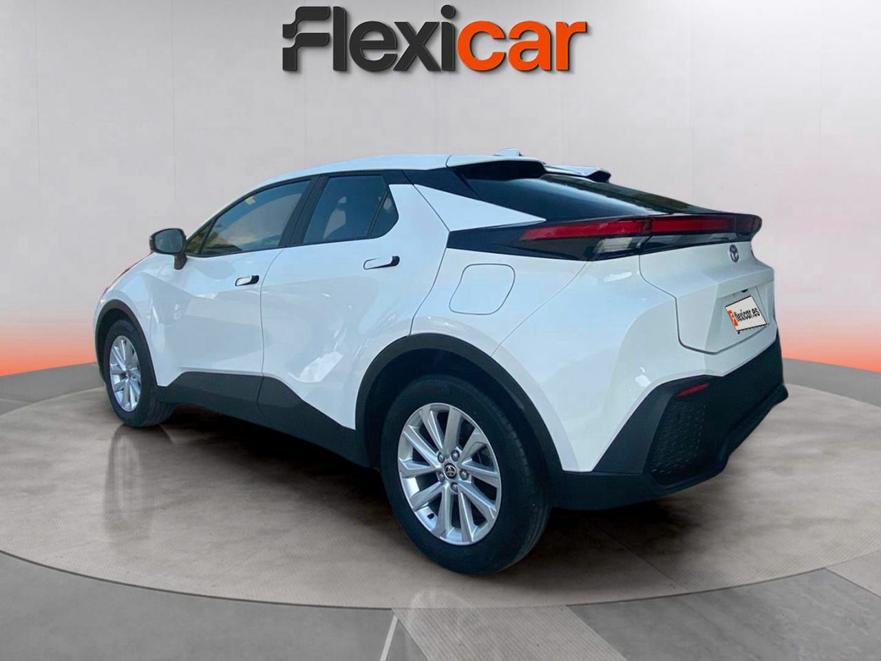 toyota c-hr 2025 / foto grande (3)