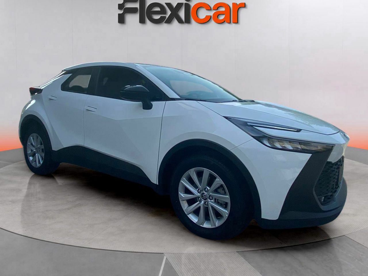 Foto toyota c-hr 2025 /
