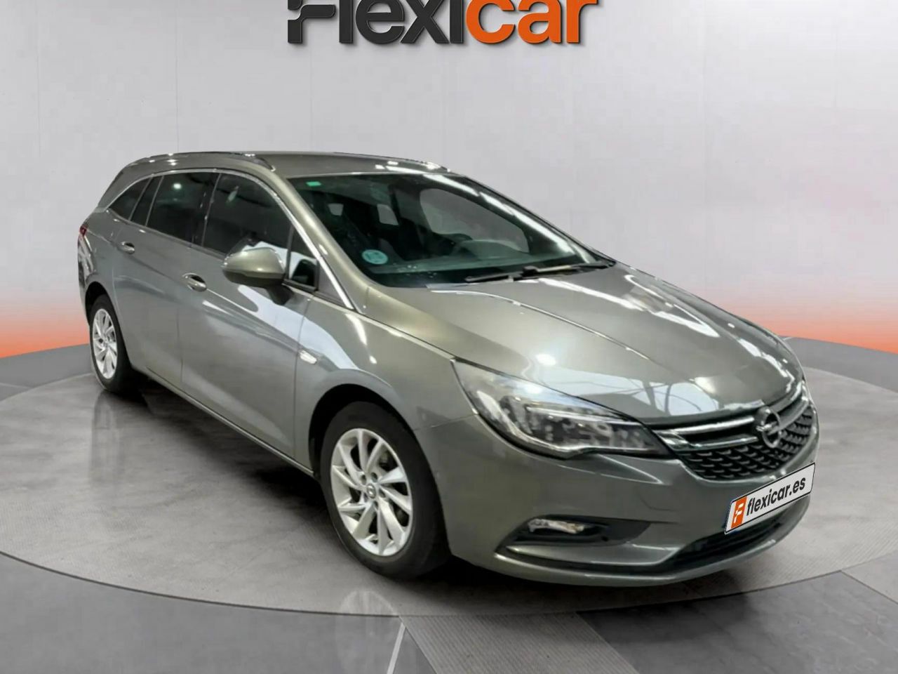 Foto opel astra 2019 /