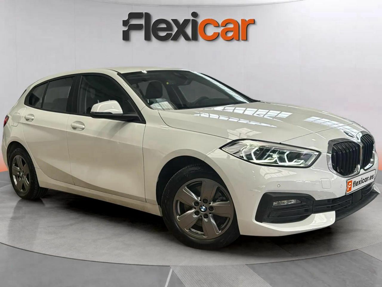 Foto bmw serie 1 2022 /