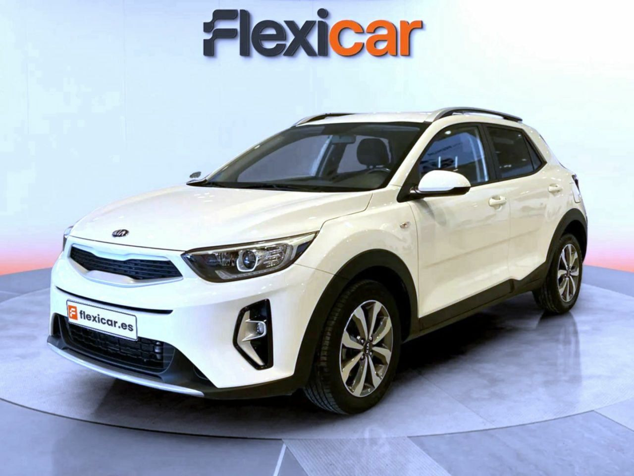 kia stonic 2021 / foto grande (3)