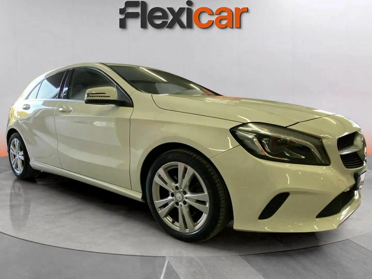 mercedes clase a 2017 / foto grande (3)