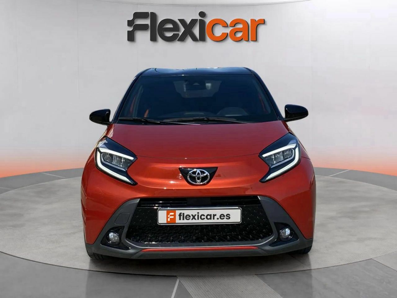 toyota aygo 2023 / foto grande (2)