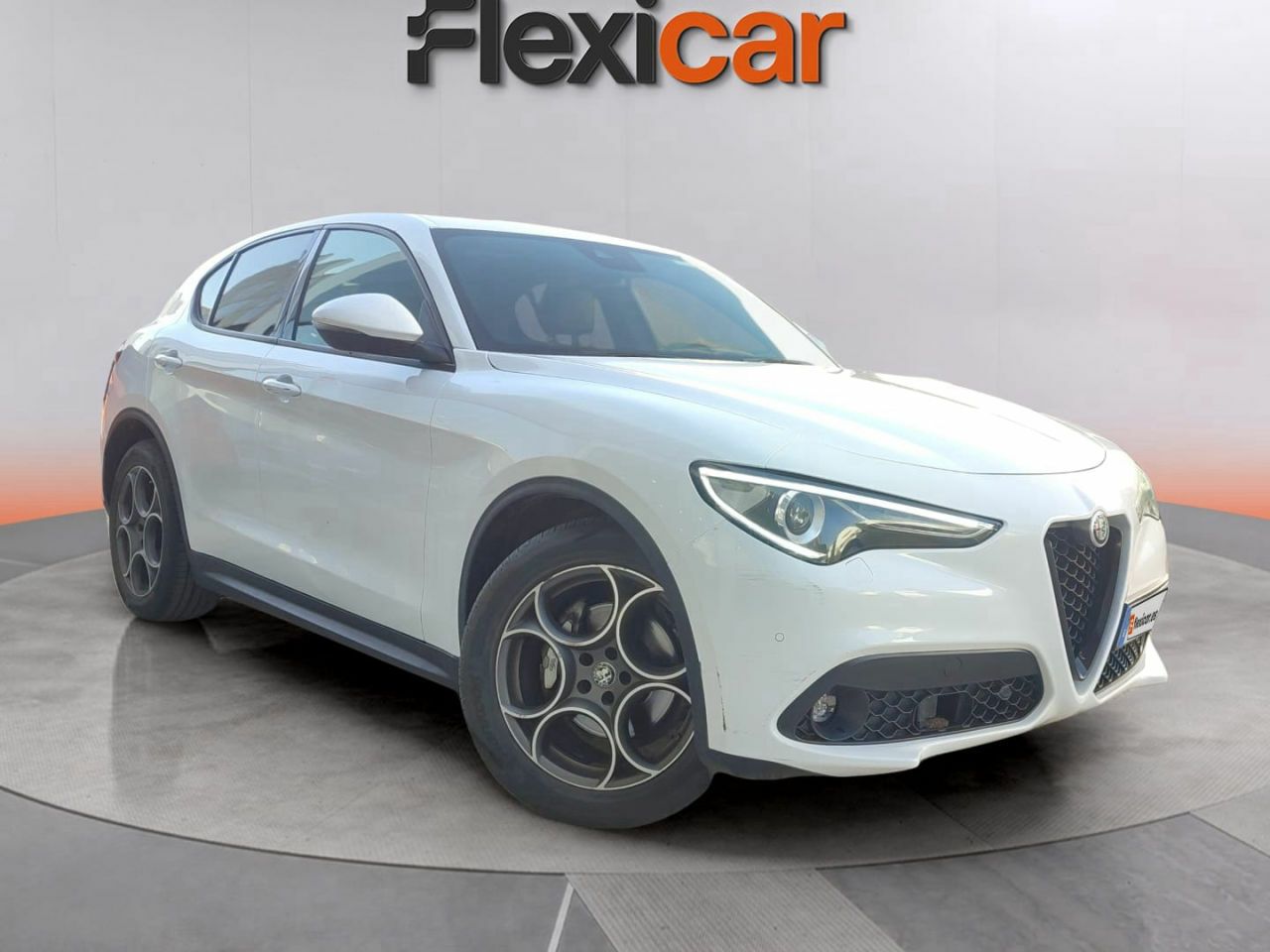 Foto alfa romeo stelvio 2022 /