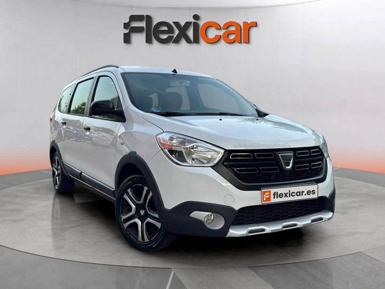 Foto dacia lodgy 2021 /