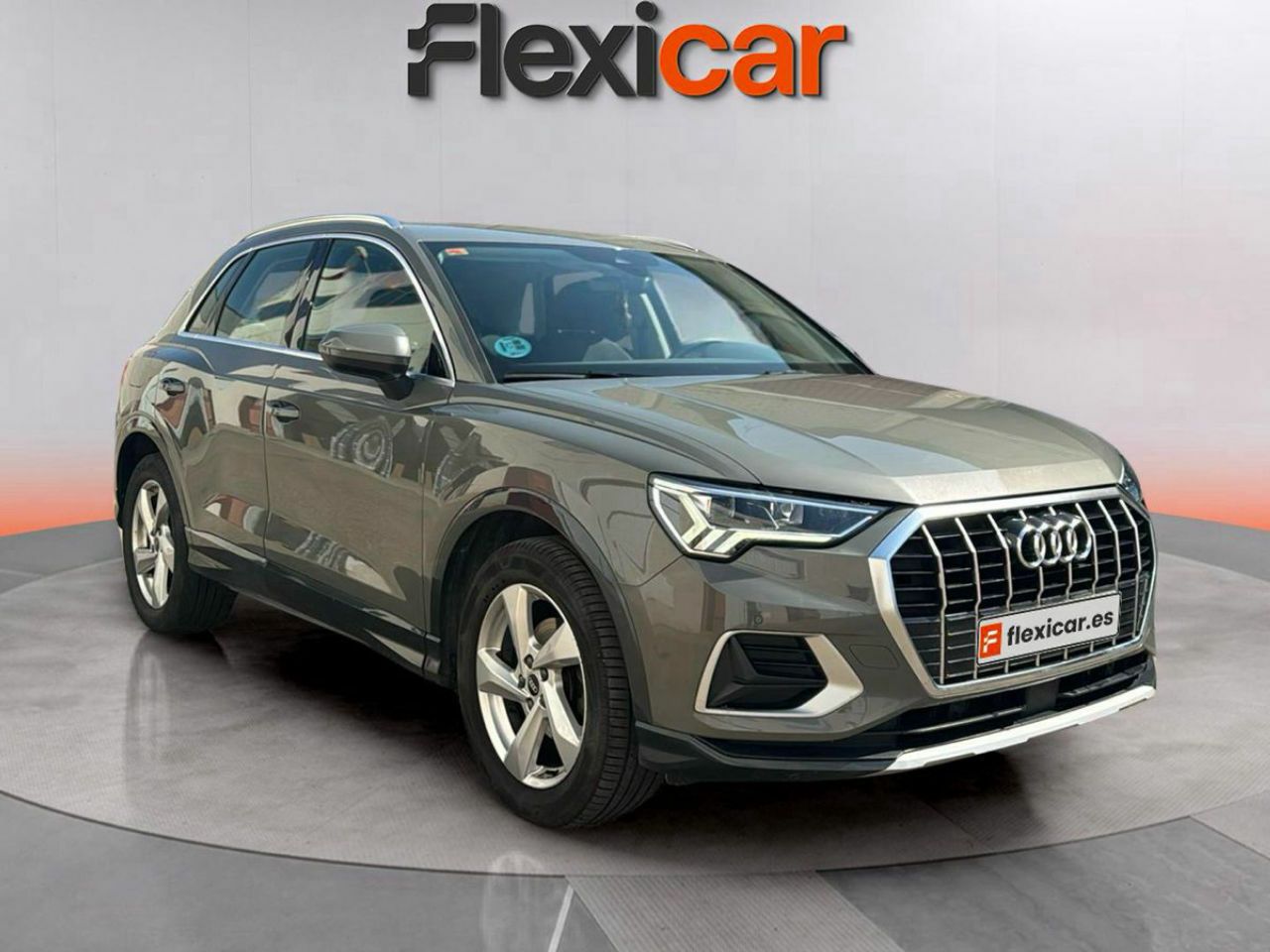 Foto audi q3 2021 /