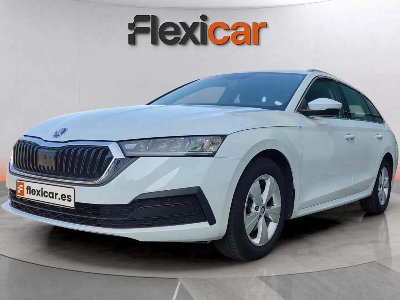 skoda octavia 2021 / foto grande (2)