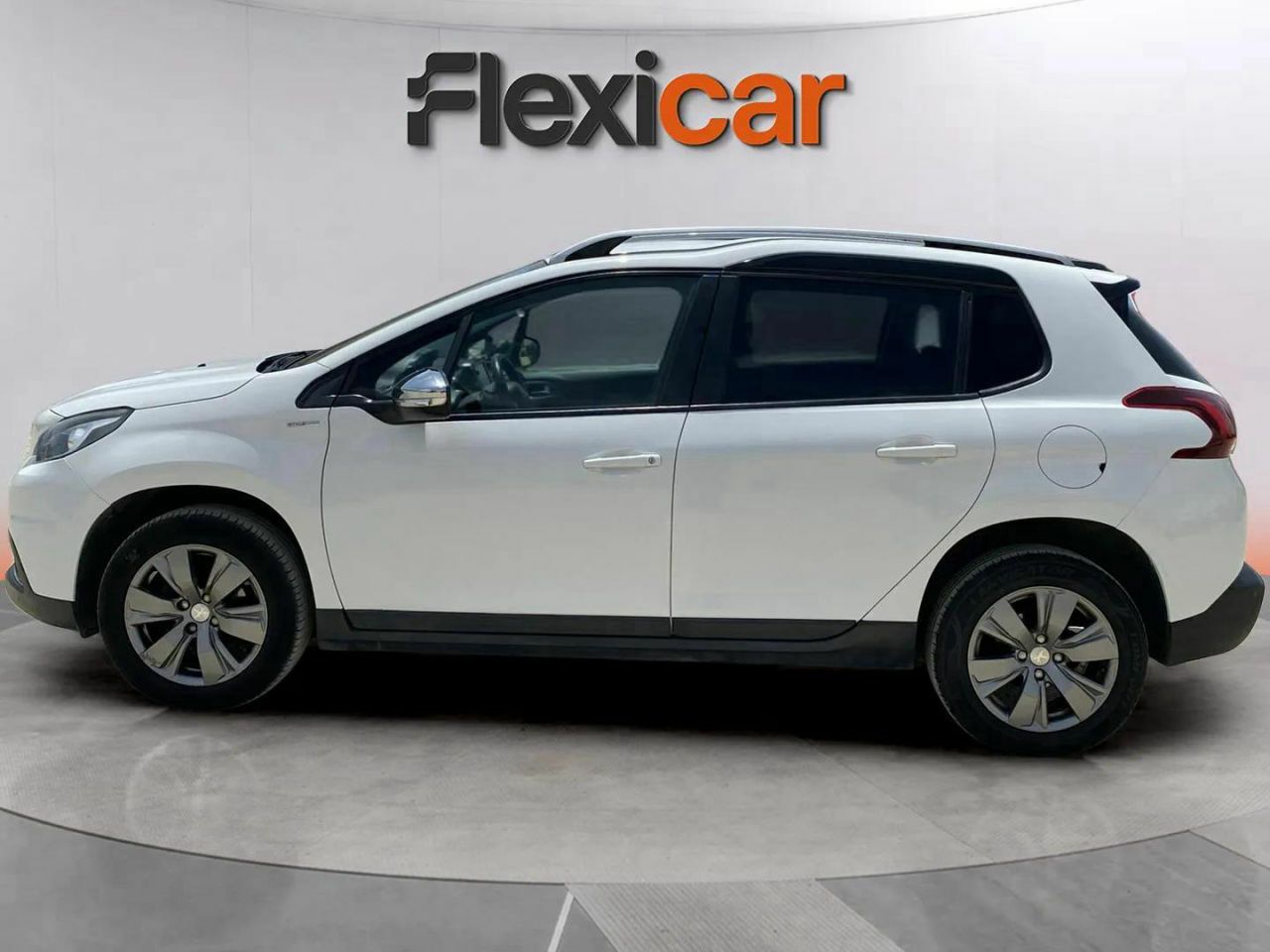 peugeot 2008 2019 / foto grande (3)