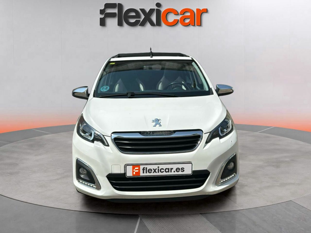 peugeot 108 2018 / foto grande (2)