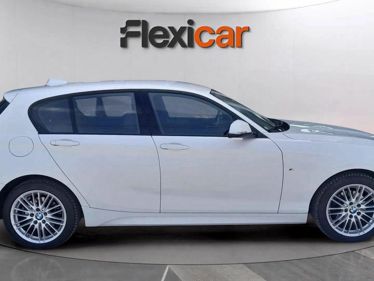 bmw serie 1 2019 / foto grande (3)