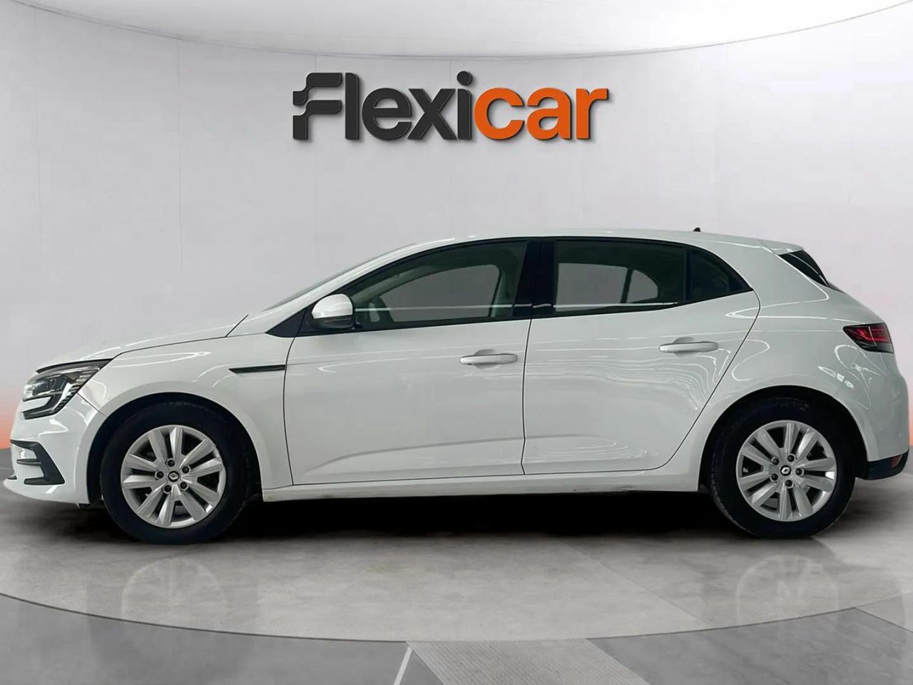 renault megane 2023 / foto grande (2)
