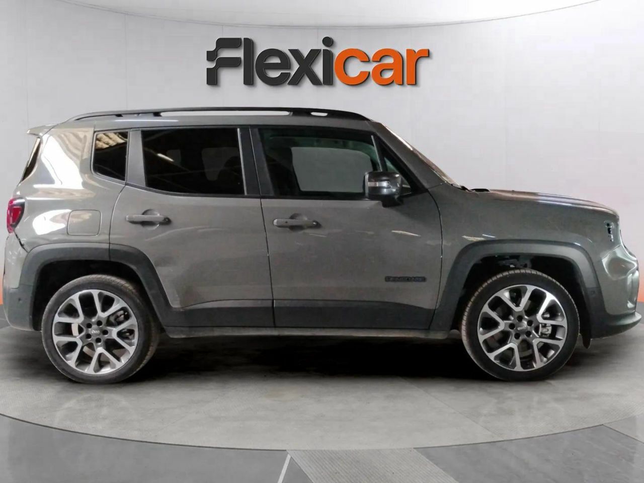 jeep renegade 2022 / foto grande (3)