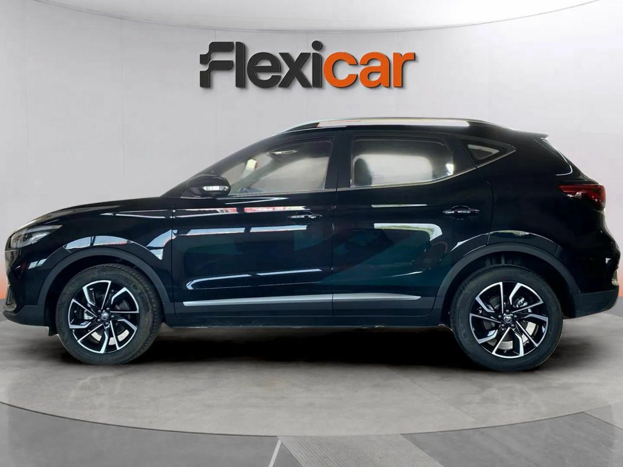 mg zs 2024 / foto grande (2)