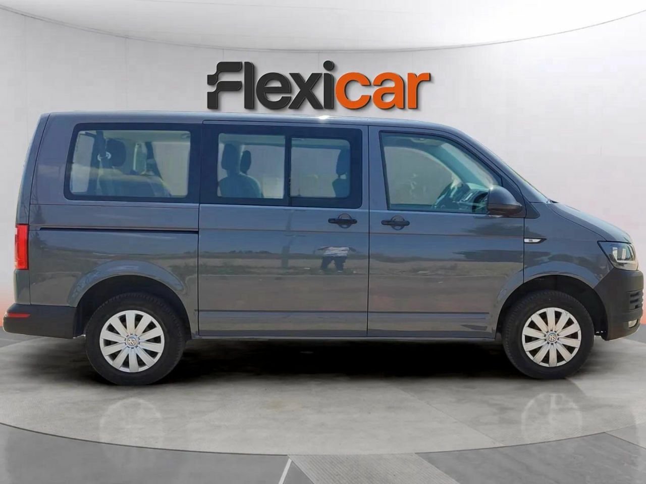 volkswagen caravelle 2017 / foto grande (3)
