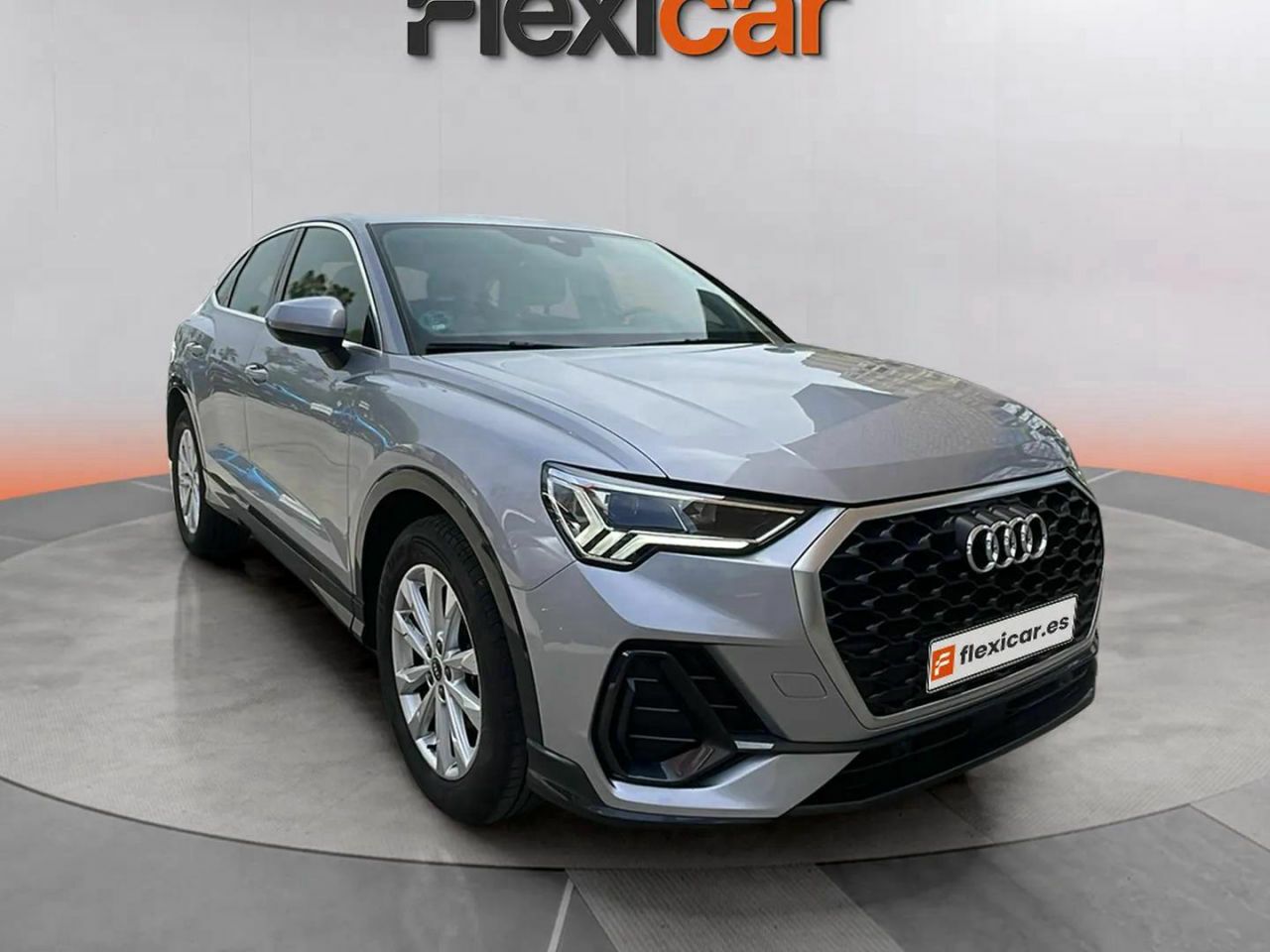Foto audi q3 2021 /