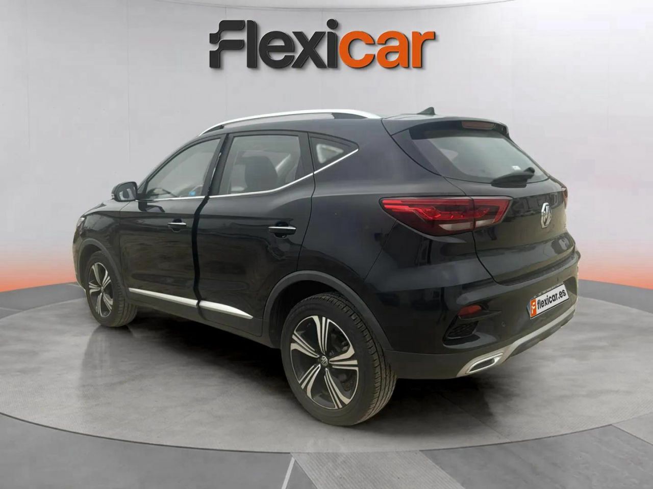 mg zs 2022 / foto grande (3)