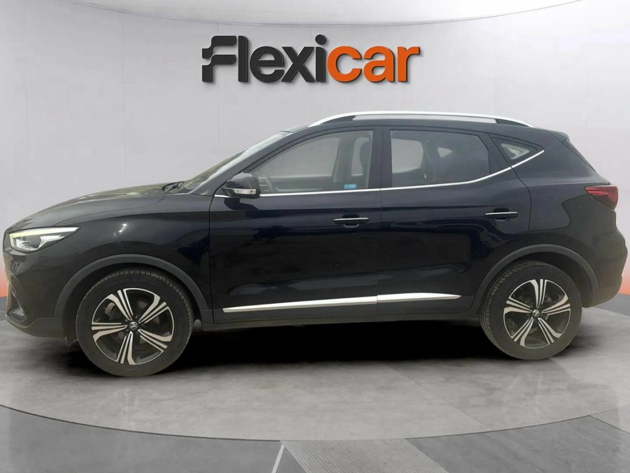 mg zs 2022 / foto grande (2)