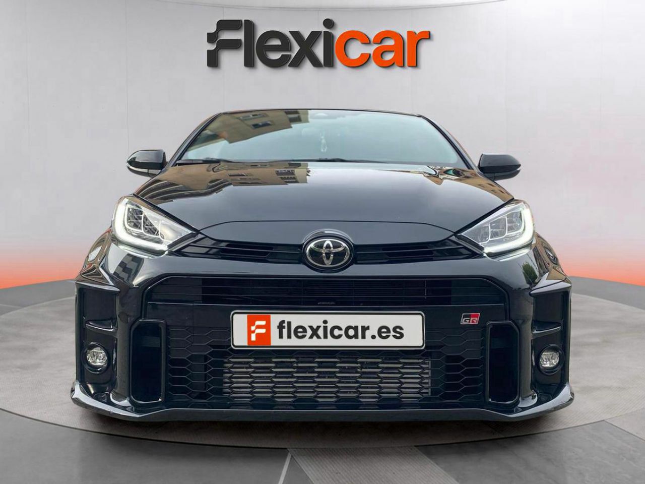 toyota yaris 2024 / foto grande (2)
