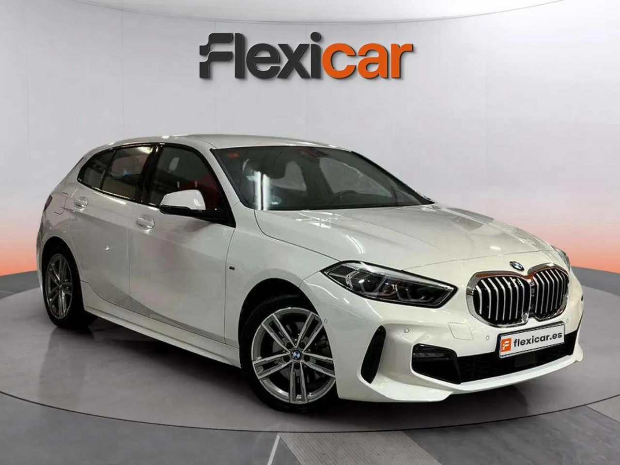 Foto bmw serie 1 2021 /