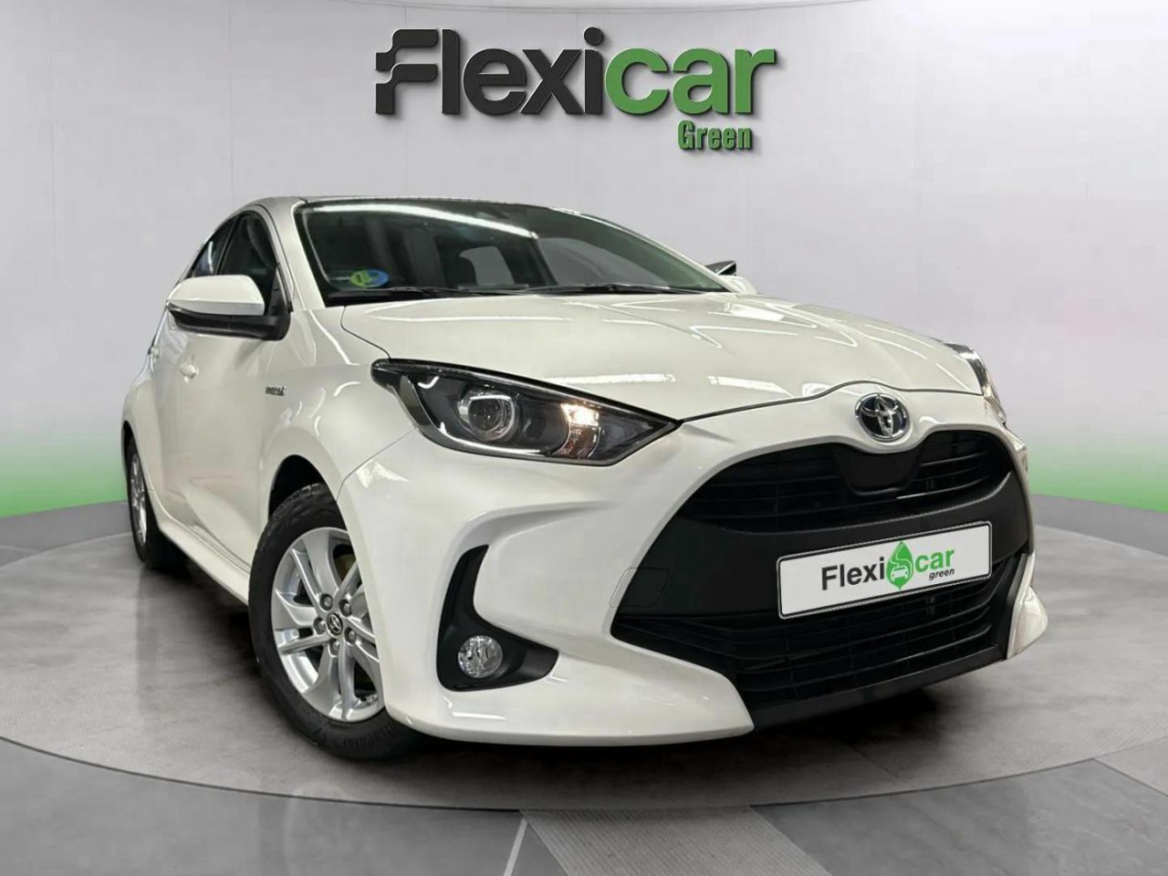 Foto toyota yaris 2021 /