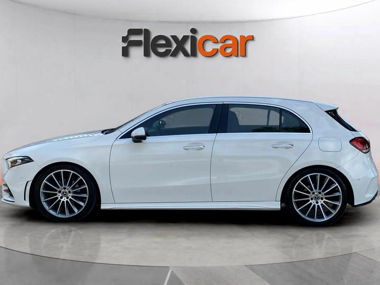 mercedes clase a 2018 / foto grande (3)