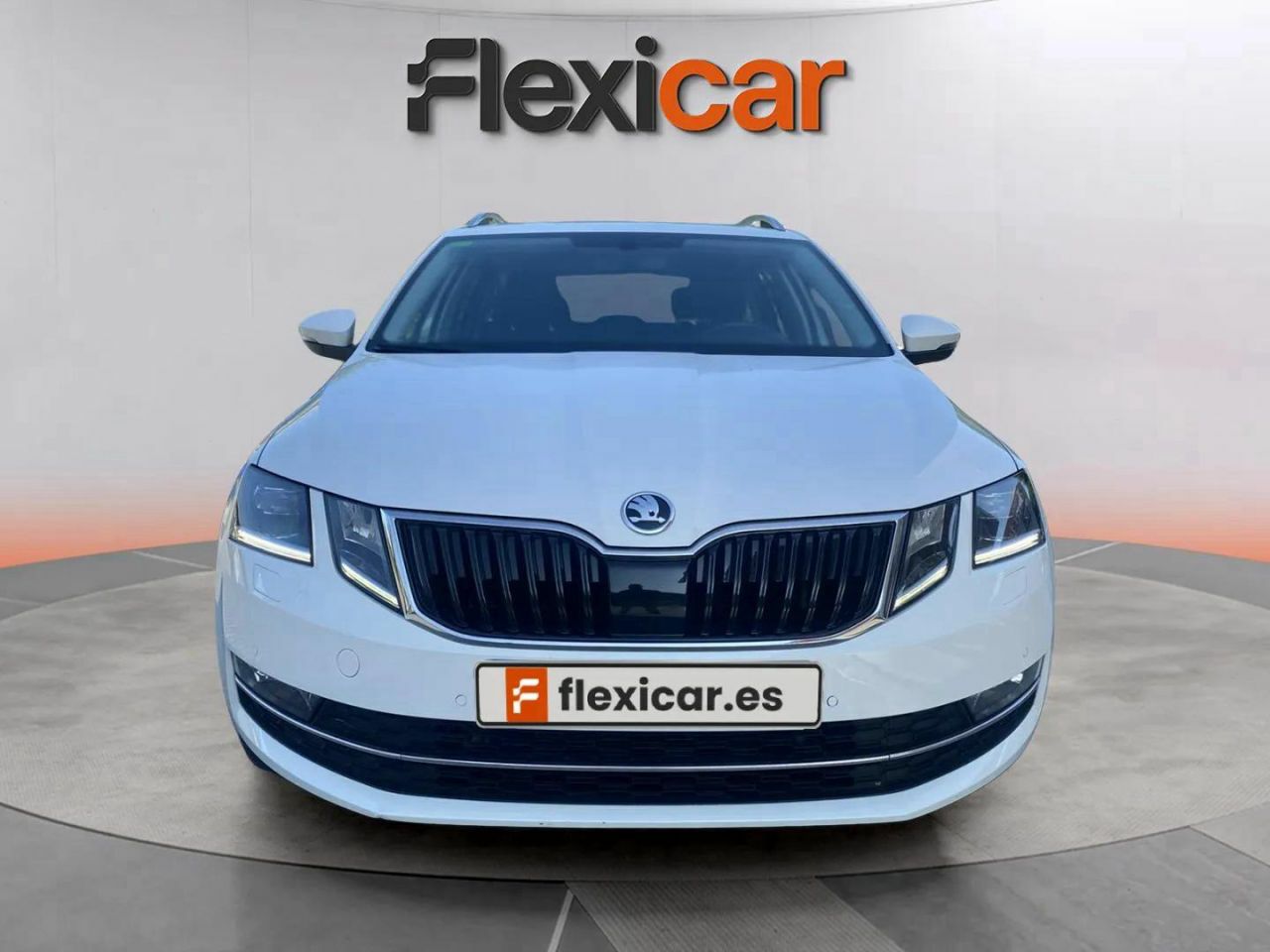 skoda octavia 2019 / foto grande (2)