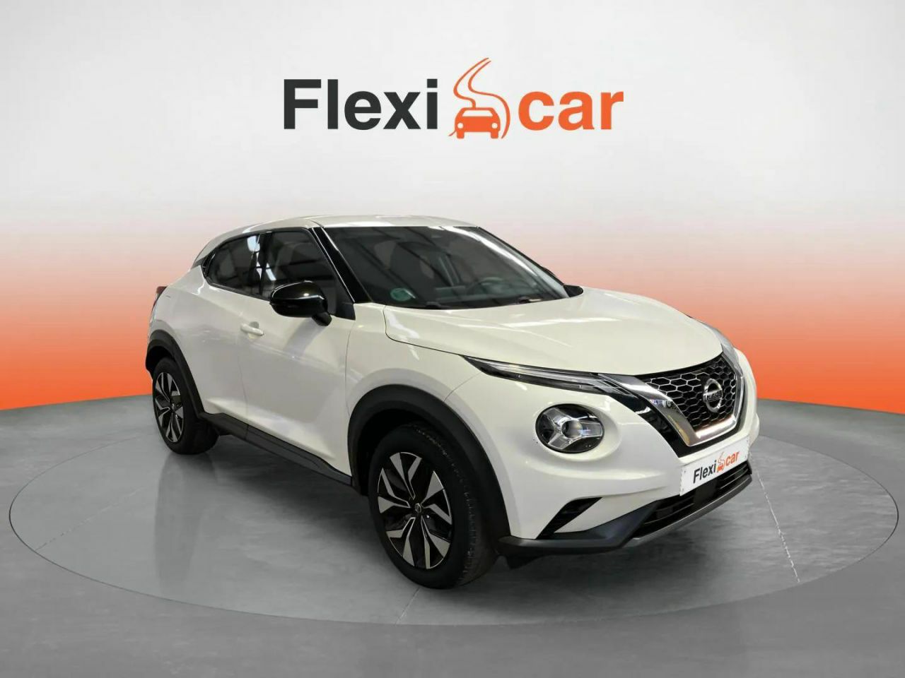Foto nissan juke 2022 /