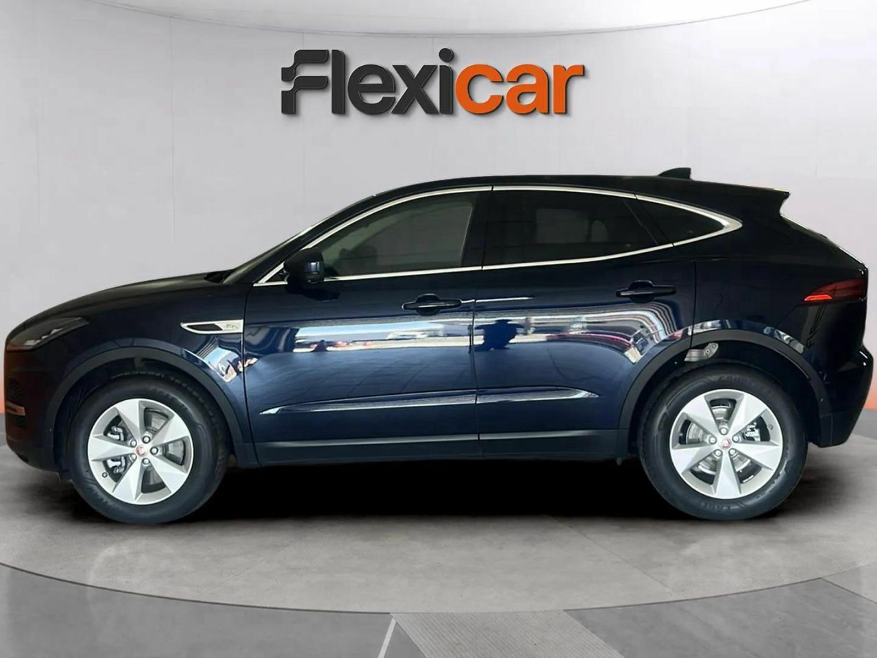 jaguar e-pace 2021 / foto grande (3)