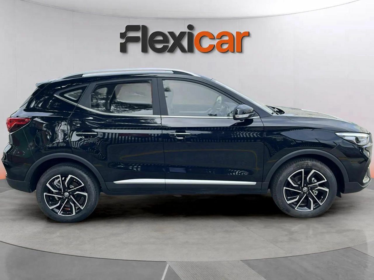 mg zs 2024 / foto grande (3)