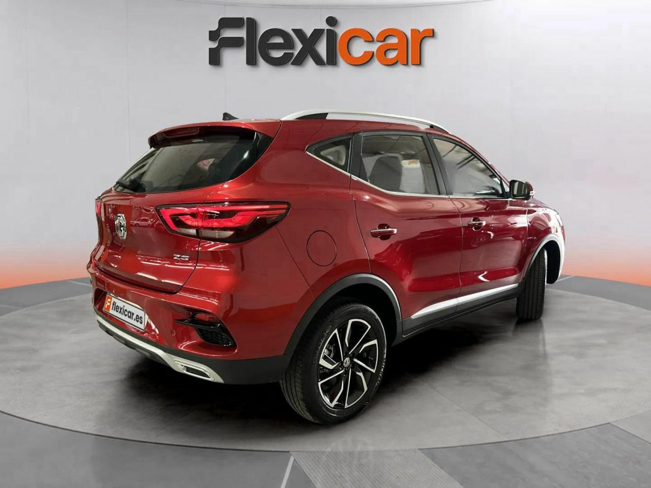mg zs 2024 / foto grande (3)