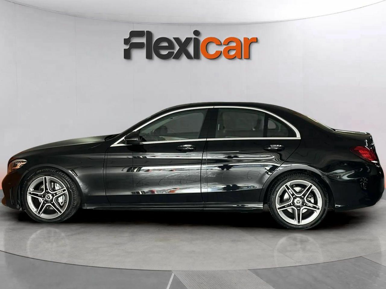 mercedes clase c 2018 / foto grande (3)