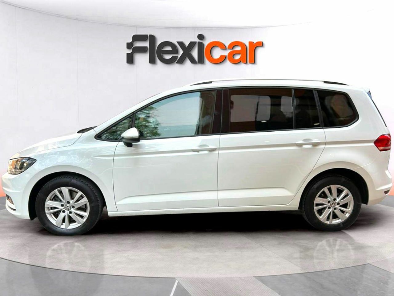 volkswagen touran 2020 / foto grande (3)