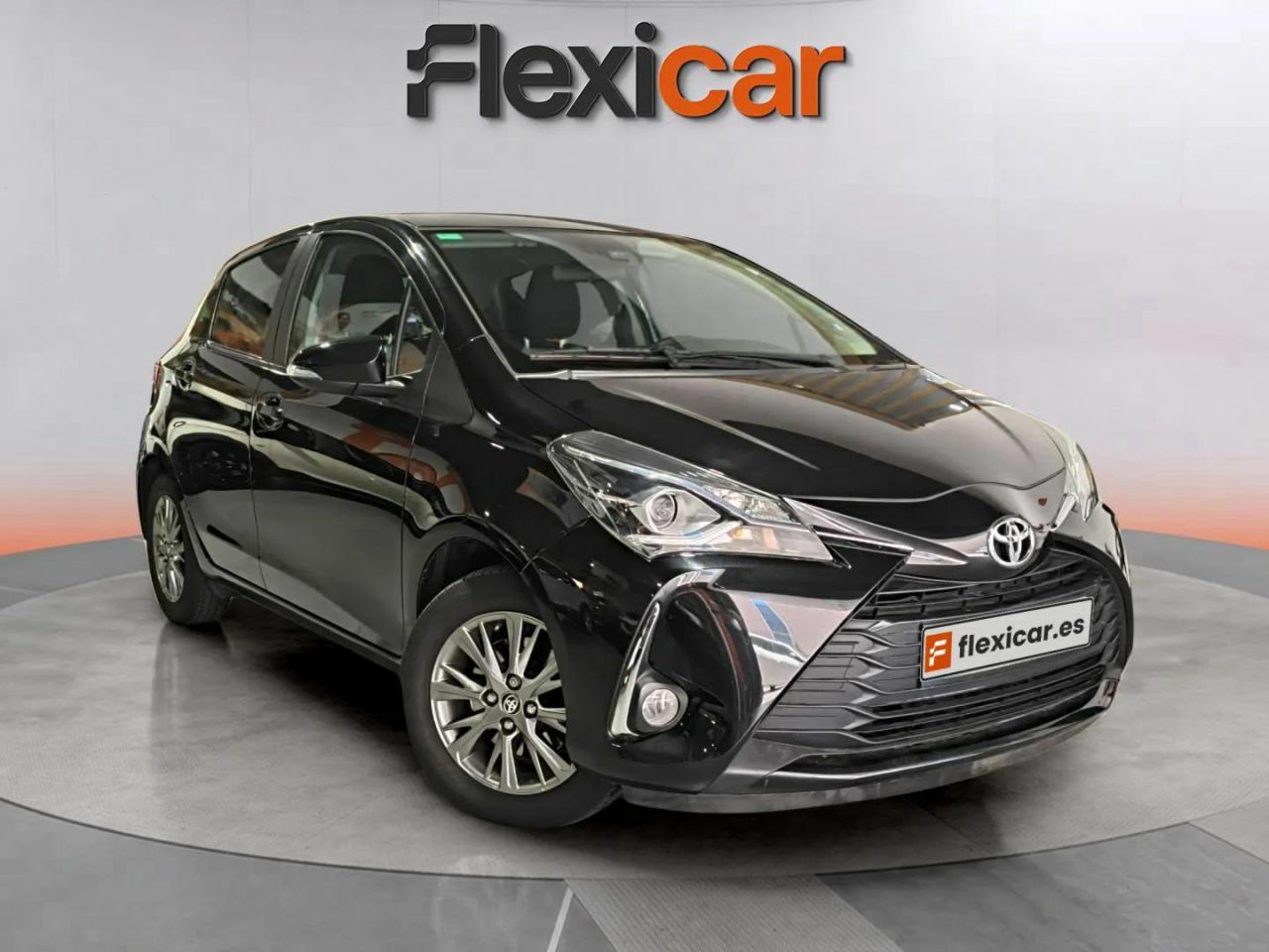 Foto toyota yaris 2019 /