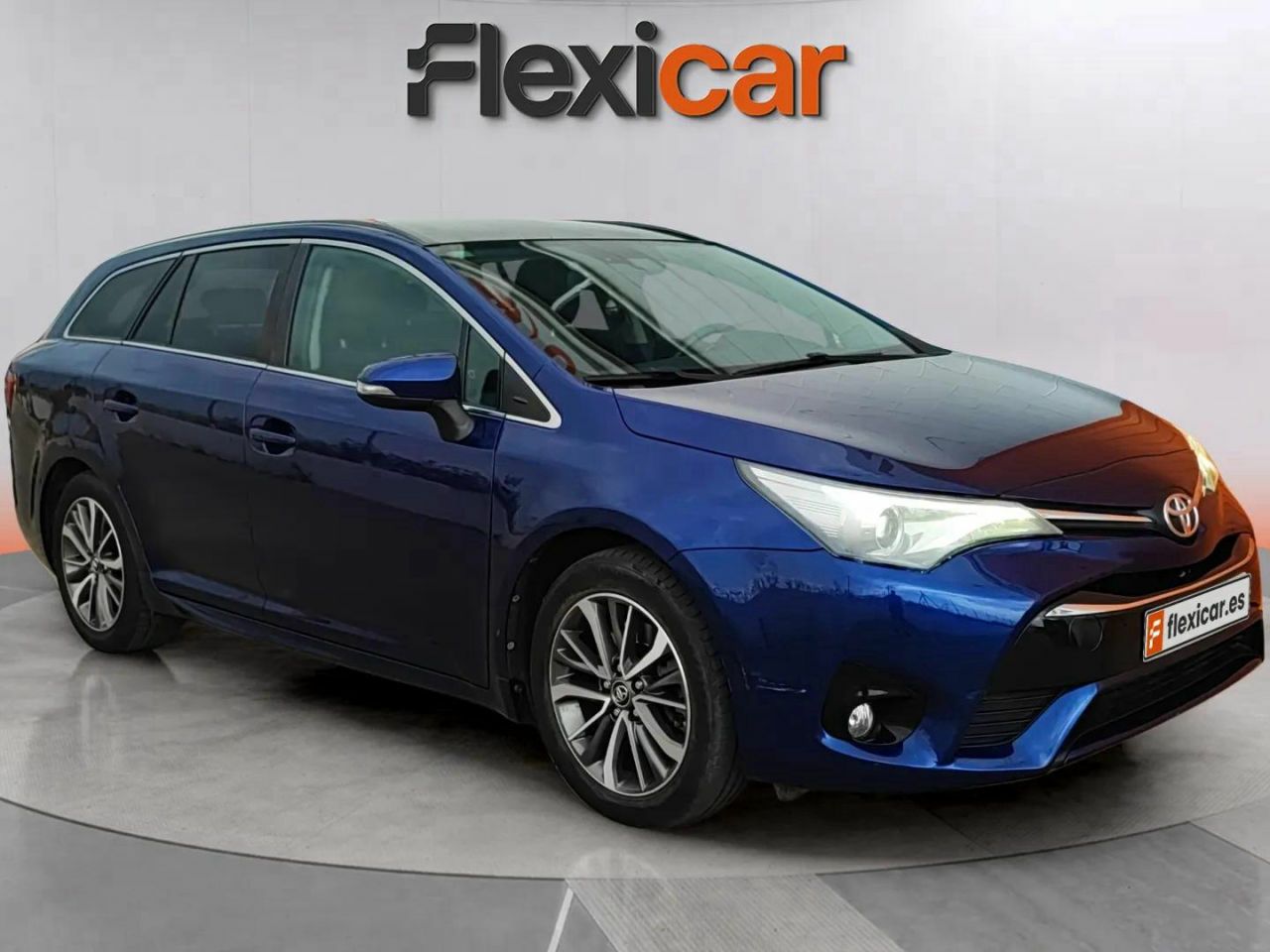 Foto toyota avensis 2015 /
