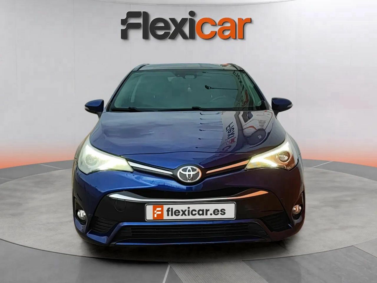 toyota avensis 2015 / foto grande (2)