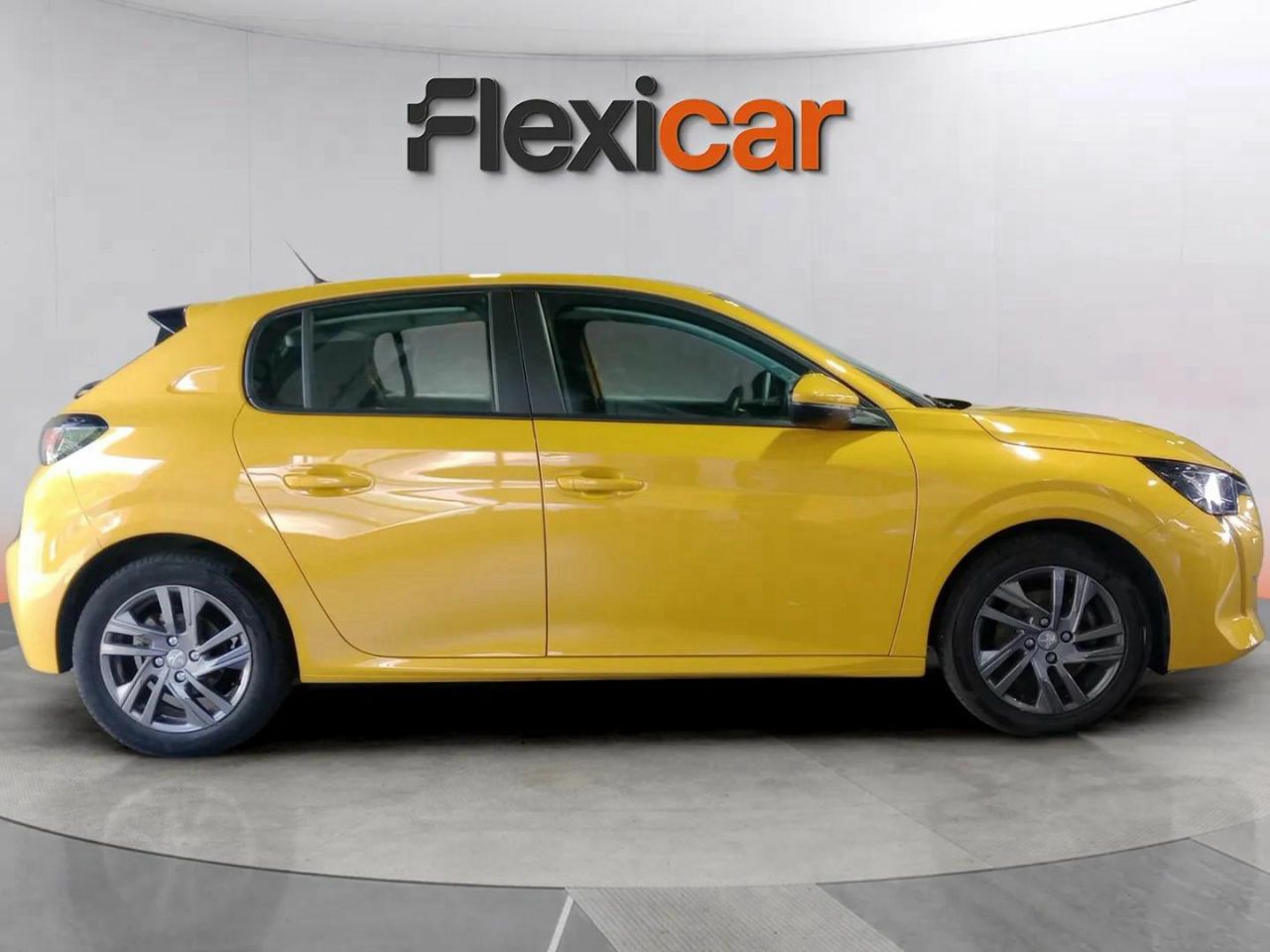 peugeot 208 2021 / foto grande (3)