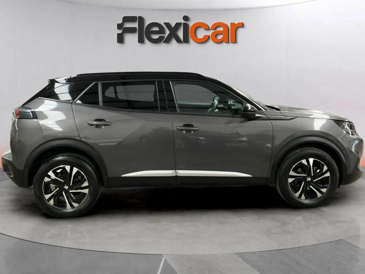 peugeot 2008 2023 / foto grande (3)