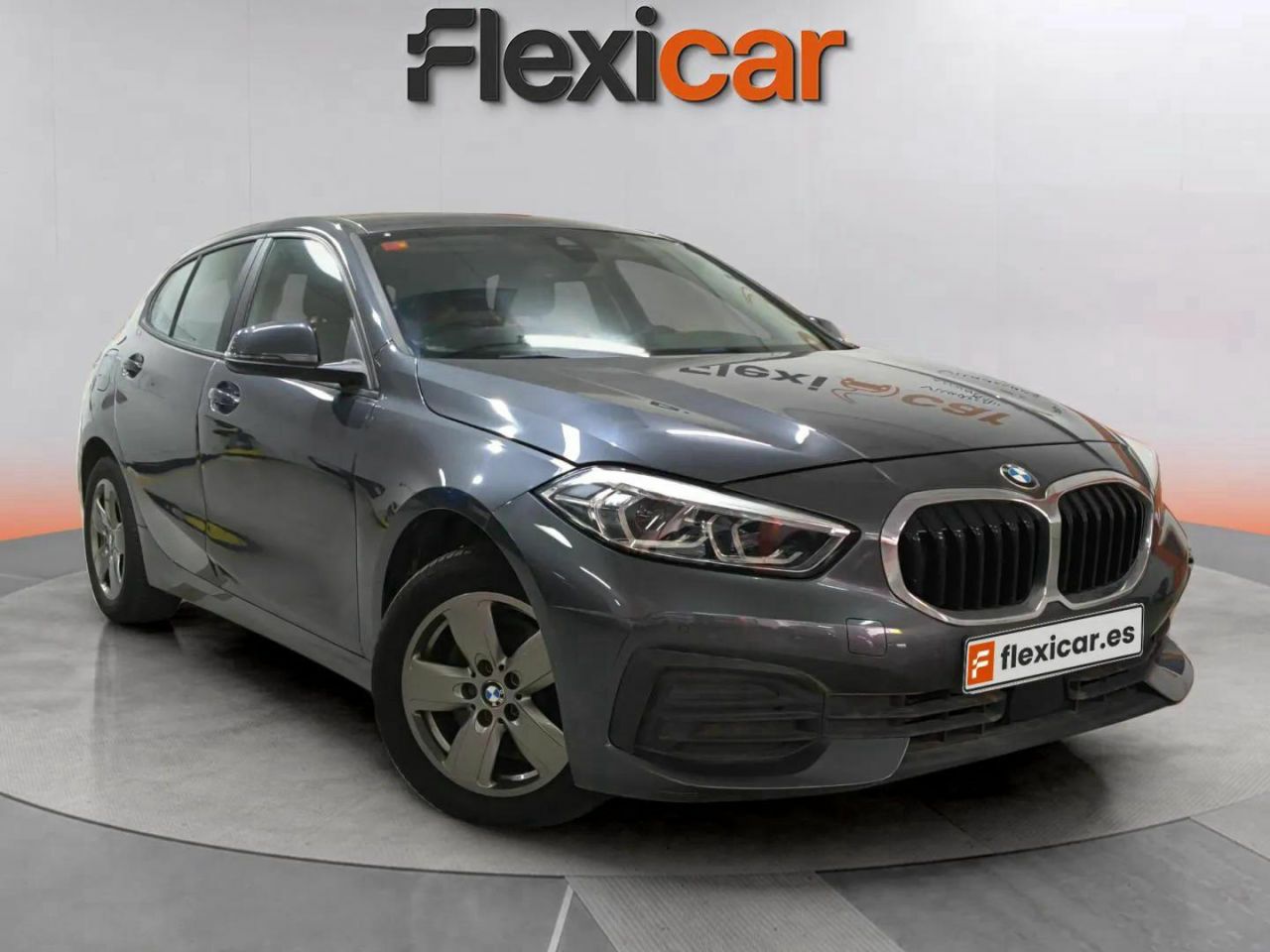 Foto bmw serie 1 2021 /