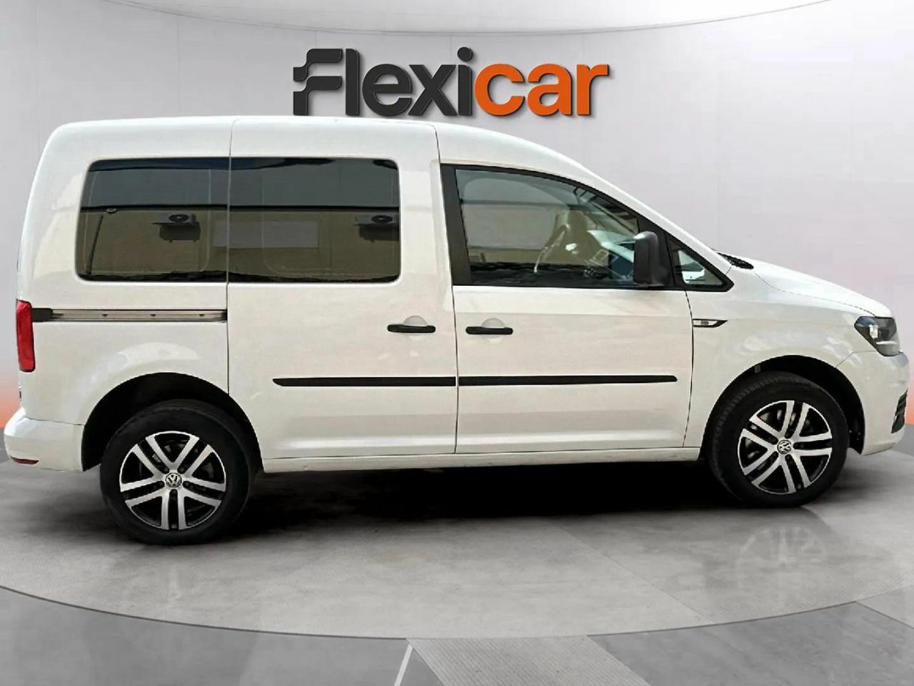 volkswagen caddy 2018 / foto grande (2)